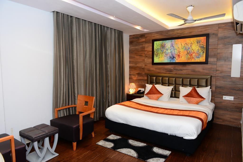 Hotel Cabana @ Pahar Ganj Neu-Delhi Exterior foto