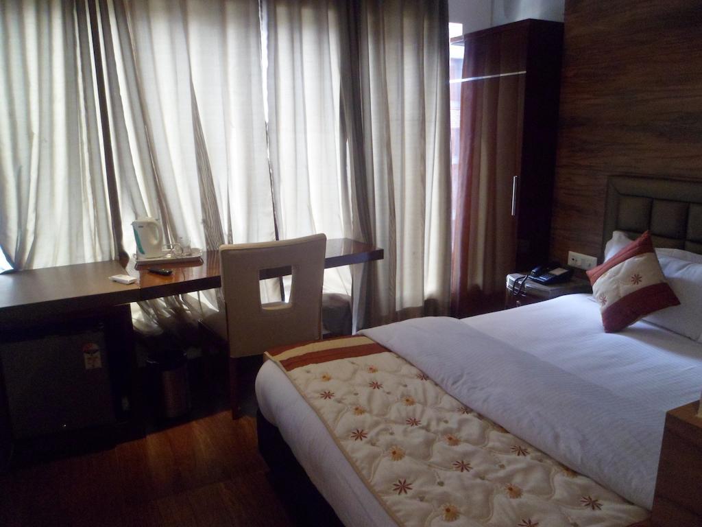 Hotel Cabana @ Pahar Ganj Neu-Delhi Exterior foto